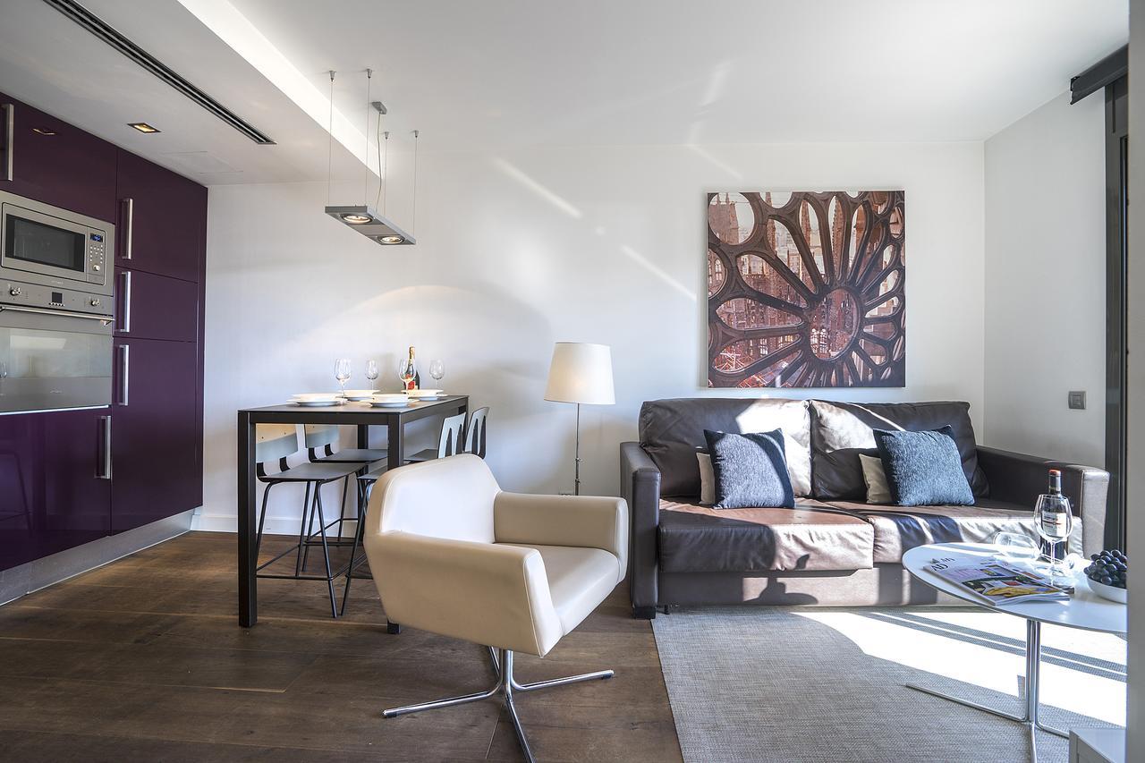 Friendly Rentals Palau Barcellona Esterno foto